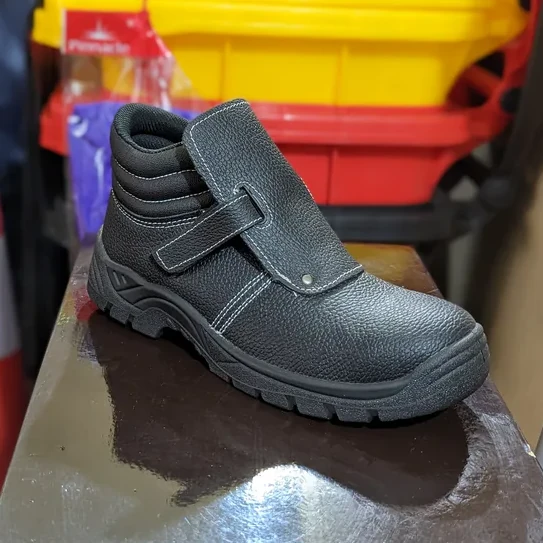 Kukka welding boots